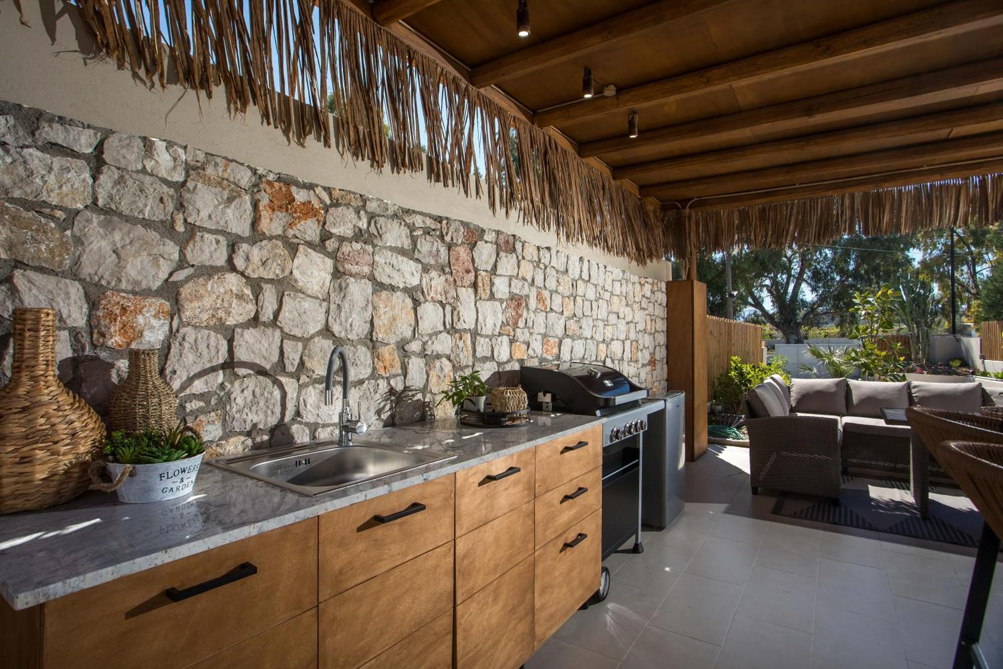Lythari Summer Villa Afantou